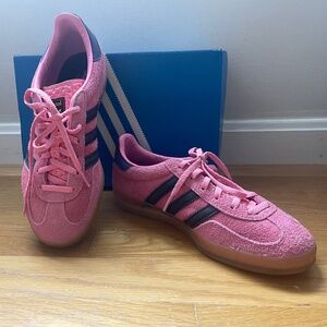 Adidas Gazelle Sneakers